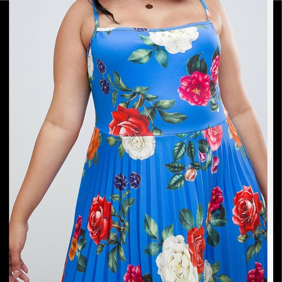 ASOS Design Curve scuba floral cami pleated midi skater dress - Picture 4 of 4